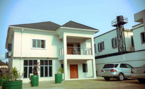 Fully Furnished 5 Bedroom House., Lekki